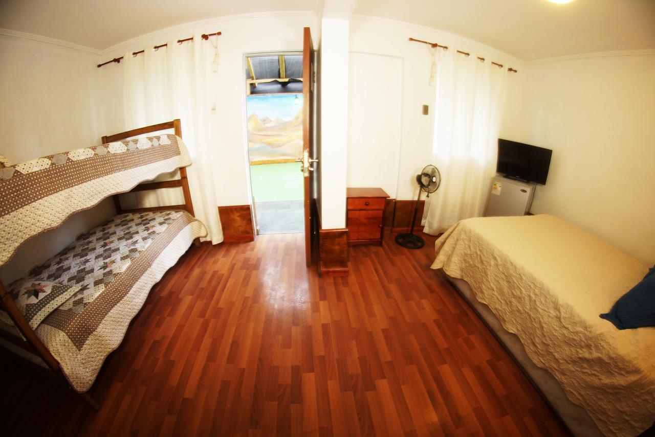 إكيكي Hotel Mediterraneo المظهر الخارجي الصورة