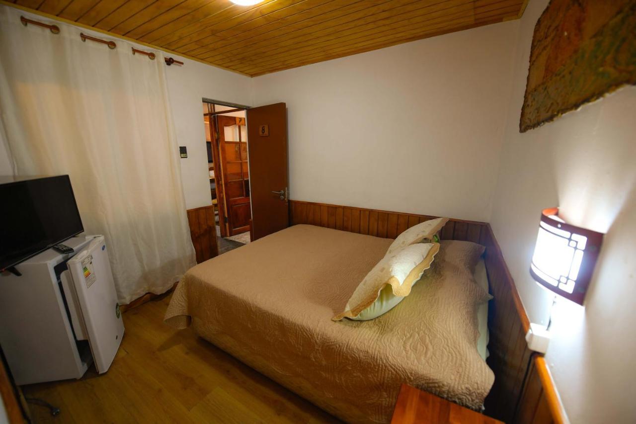 إكيكي Hotel Mediterraneo المظهر الخارجي الصورة